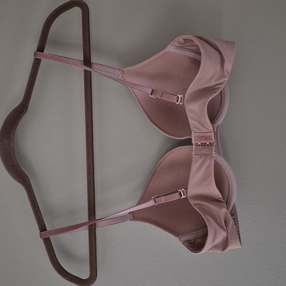 🎉 5/$15! RENE ROFE ESSENTIALS Tan Bra - Picture 2 of 4